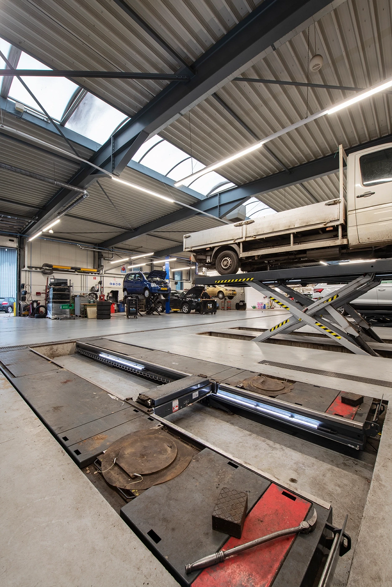 EpoRol (rolcoating) in autogarage Schijndel15 EpoRol (rolcoating) in autogarage Schijndel15