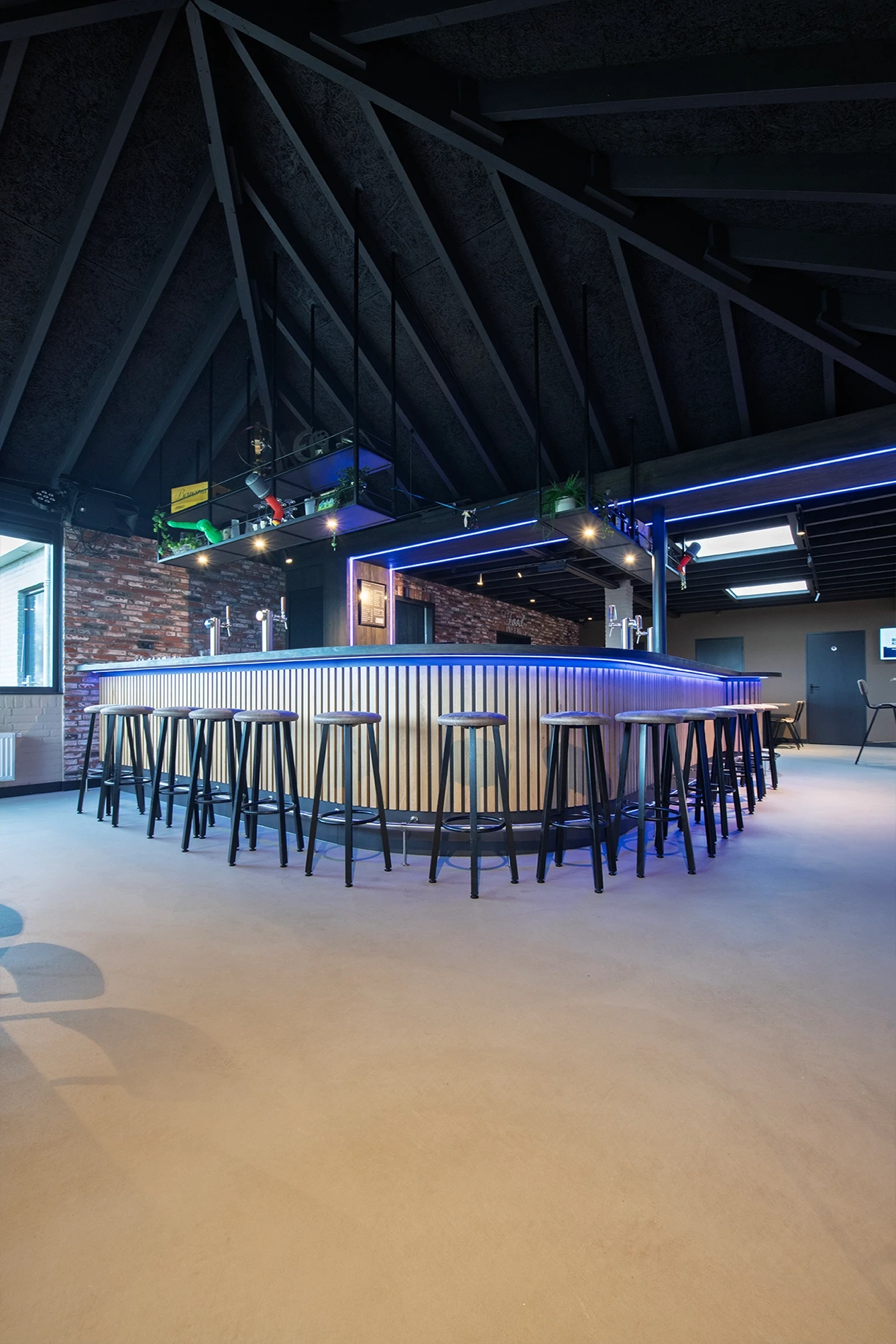 Premium Leef-Beton (Fossil) in voetbalkantine Lieshout29 Premium Leef-Beton (Fossil) in voetbalkantine Lieshout29