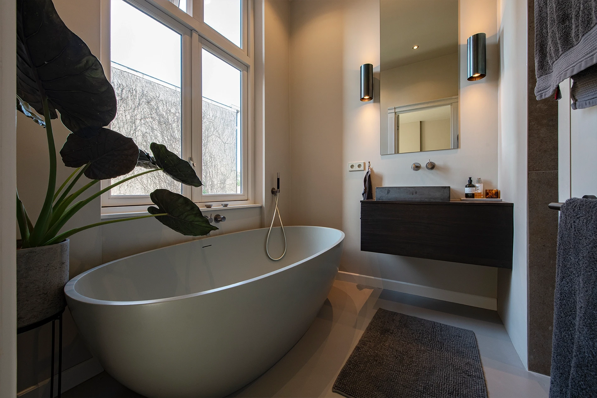 Is een gietvloer geschikt voor de badkamer? | Romar-Voss Floor Systems