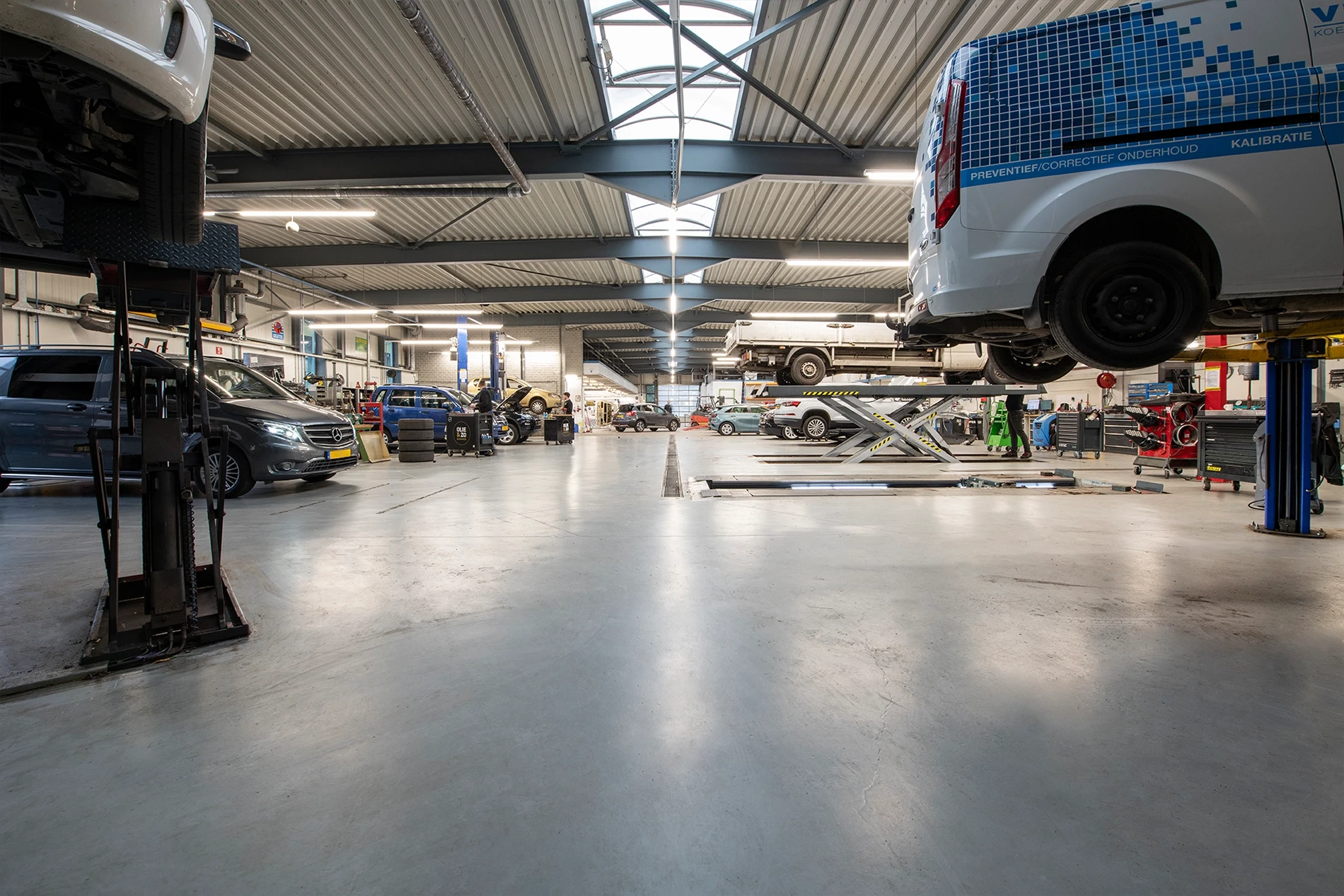 EpoRol in autogarage Schijndel1 EpoRol in autogarage Schijndel1