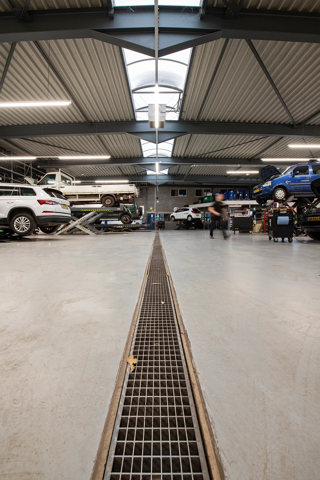 EpoRol (rolcoating) in autogarage Schijndel18 EpoRol (rolcoating) in autogarage Schijndel18