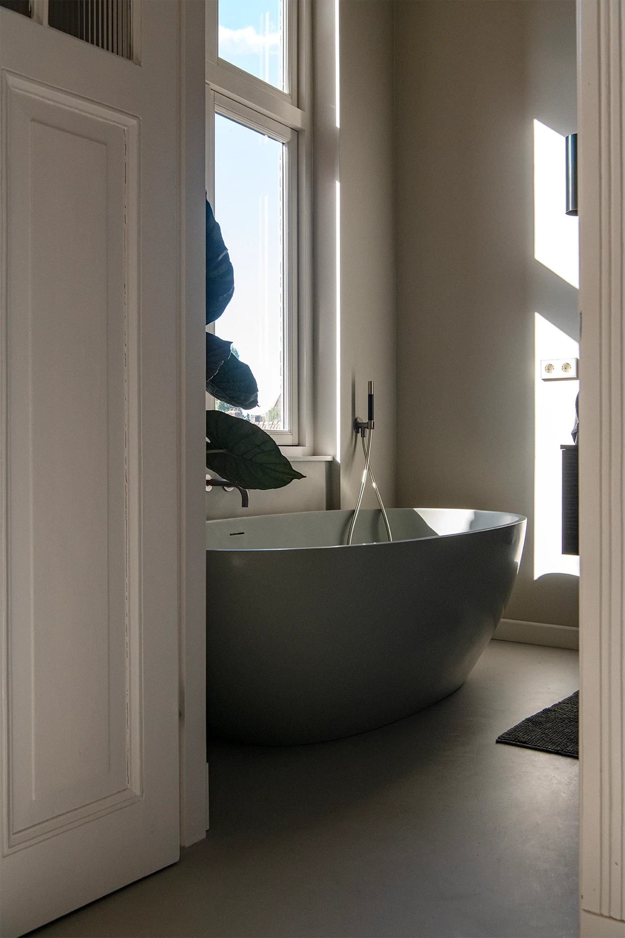 Referentie GranuFlow Amsterdam - Travertin Cafe Mocha4 Referentie GranuFlow Amsterdam - Travertin Cafe Mocha4