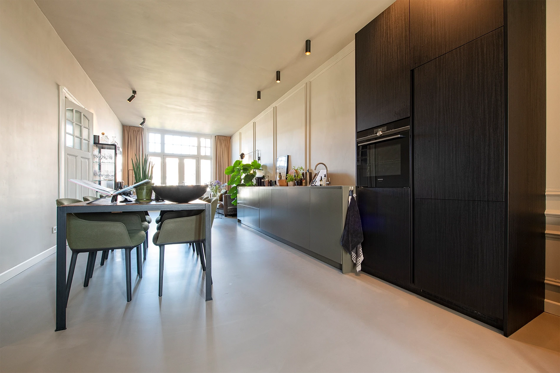 Referentie GranuFlow Amsterdam - Travertin Cafe Mocha6 Referentie GranuFlow gietvloer Amsterdam - Travertin Cafe Mocha6