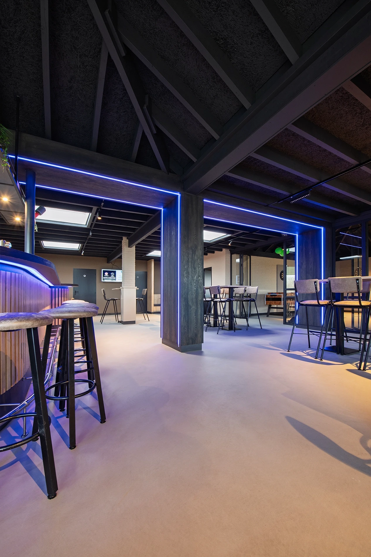 Premium Leef-Beton (Fossil) in voetbalkantine Lieshout30 Premium Leef-Beton (Fossil) in voetbalkantine Lieshout30