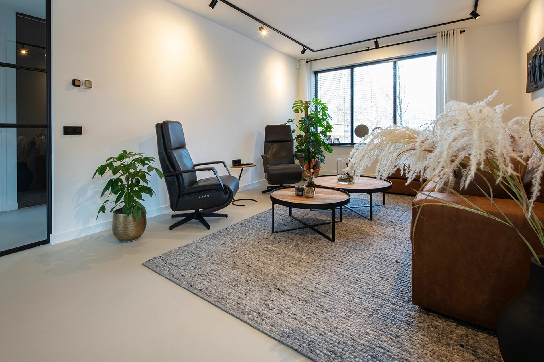 Een PU gietvloer in de woonkamer | Romar-Voss Floor Systems Een PU gietvloer in de woonkamer | Romar-Voss Floor Systems