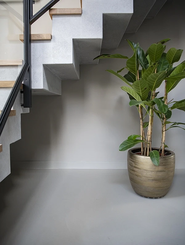 GranuFlow gietvloer in hal - Romar-Voss Floor Systems GranuFlow gietvloer in hal - Romar-Voss Floor Systems